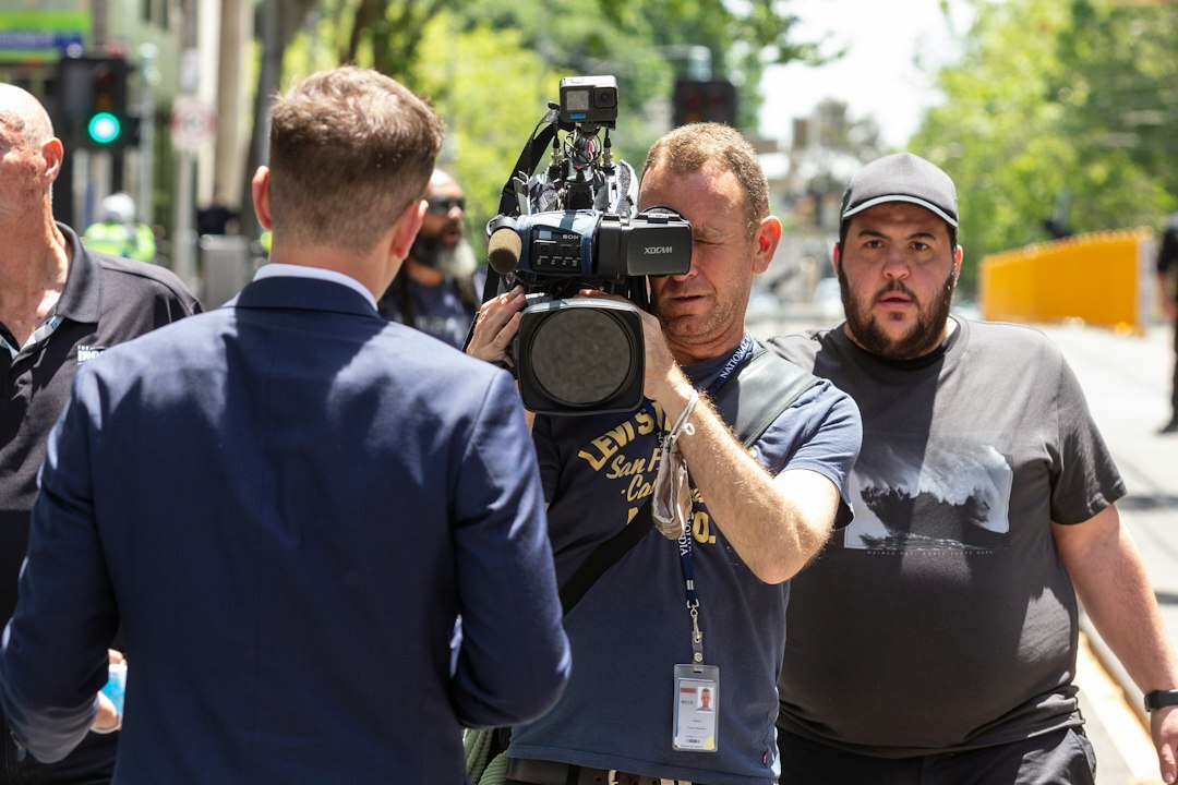 journalist interviewing witness
